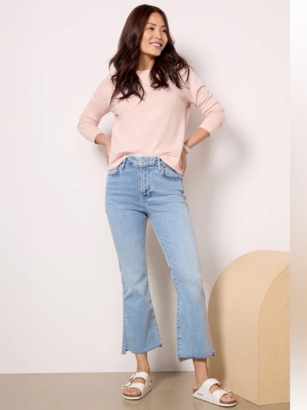 Frame Denim Blue Le Crop Mini Bootcut Raw Hem Jeans Stretch in Cloud Size 29